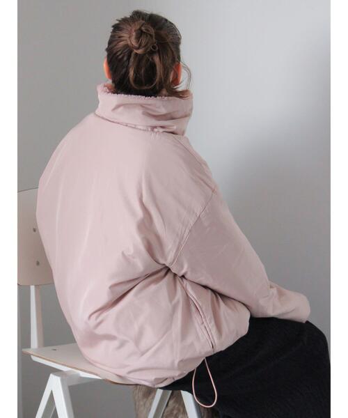 ehka sopo（エヘカソポ）の「リバーシブルボアジャケット（ブルゾン・レディース・グレー/ピンク/キナリ・F）」の18枚目の写真