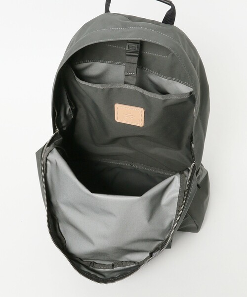 ビームスの百名品】【別注】STANDARD SUPPLY / Daily Day Pack