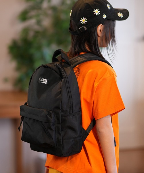 NEW ERA（ニューエラ）の「NEW ERA/ニューエラ CHILD LIGHT PACK BLK 251 キッズ デイパック 14521346（バックパック/リュック・キッズ・ブラック・FREE）」の7枚目の写真