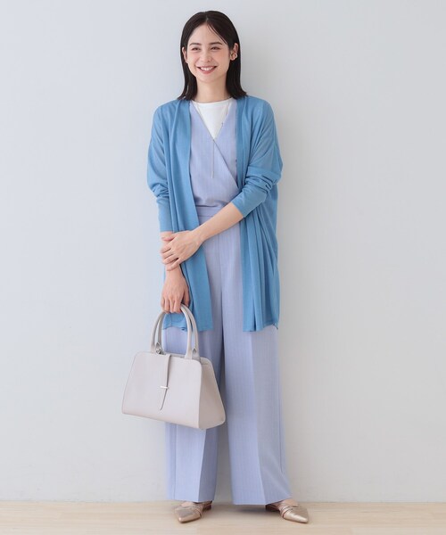 INDIVI（インディヴィ）の「【洗える／シアーストライプ】ロング丈着流しカーディガン（カーディガン/ボレロ・レディース・ホワイト/ブラック/ブルー/グレー系その他4/ライトグレー系3・38/15 /13/05）」の9枚目の写真