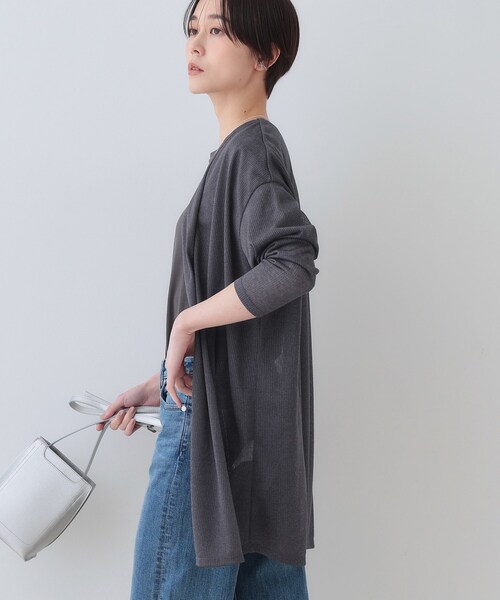 INDIVI（インディヴィ）の「【洗える／シアーストライプ】ロング丈着流しカーディガン（カーディガン/ボレロ・レディース・ホワイト/ブラック/ブルー/グレー系その他4/ライトグレー系3・38/15 /13/05）」の15枚目の写真