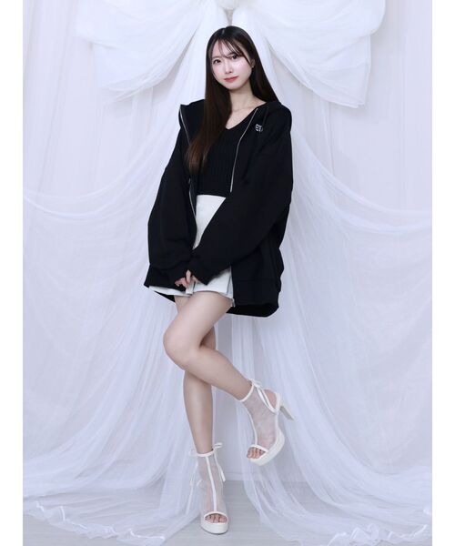 EATME(イートミー)の「フードパーカー(パーカー・レディース・オフホワイト/ブラック・FREE)」の7枚目の写真