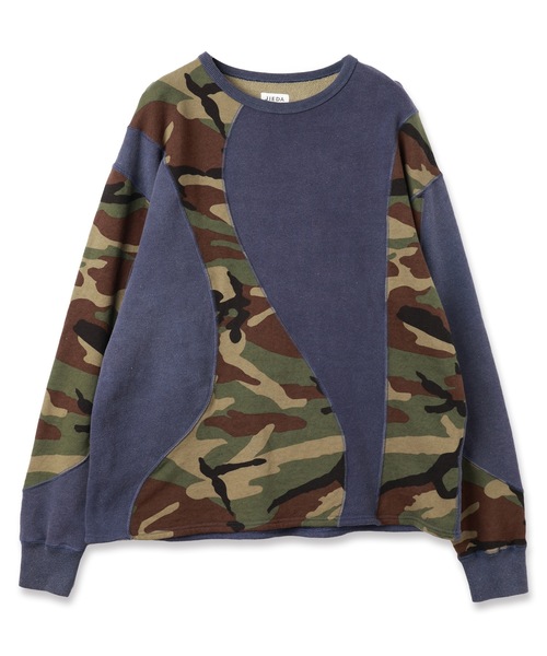 JIEDA（ジエダ）の「SWITCHING STITCH SWEAT CREW（スウェット・メンズ・ブラック/ネイビー・2/1）」の4枚目の写真