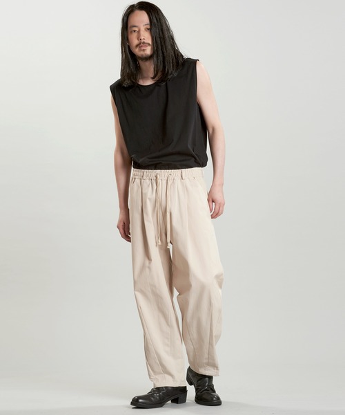 NO ID.(ノーアイディ)の「【NO ID.】Easy Wide Cocoon Trousers / イージー ワイド コクーン トラウザーズ(デニムパンツ・メンズ・アイボリー/ブラック/ベージュ・2/1)」の15枚目の写真