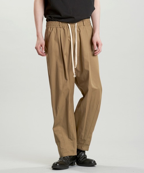 NO ID.(ノーアイディ)の「【NO ID.】Easy Wide Cocoon Trousers / イージー ワイド コクーン トラウザーズ(デニムパンツ・メンズ・アイボリー/ブラック/ベージュ・2/1)」の21枚目の写真