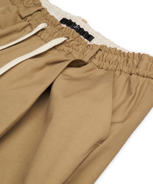 NO ID.(ノーアイディ)の「【NO ID.】Easy Wide Cocoon Trousers / イージー ワイド コクーン トラウザーズ(デニムパンツ・メンズ・アイボリー/ブラック/ベージュ・2/1)」の5枚目の写真