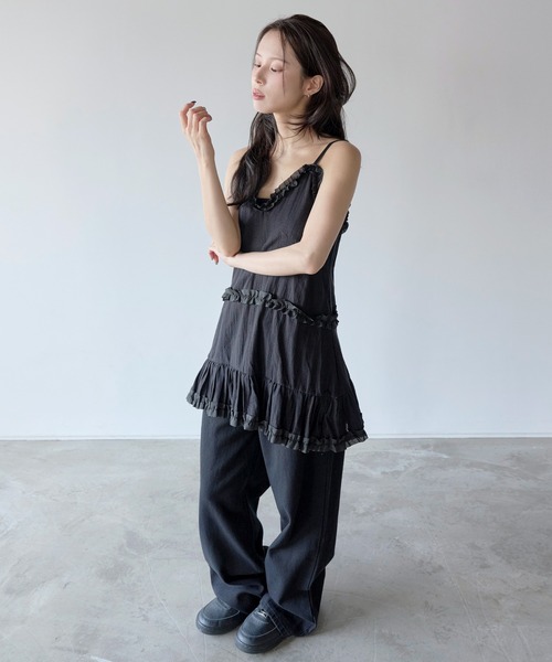 UNE MANSION（ユヌマンション）の「【肩紐調節可能】レイヤードラブリーフリルミニワンピース（ワンピース・レディース・ホワイト/ブラック・FREE）」の19枚目の写真