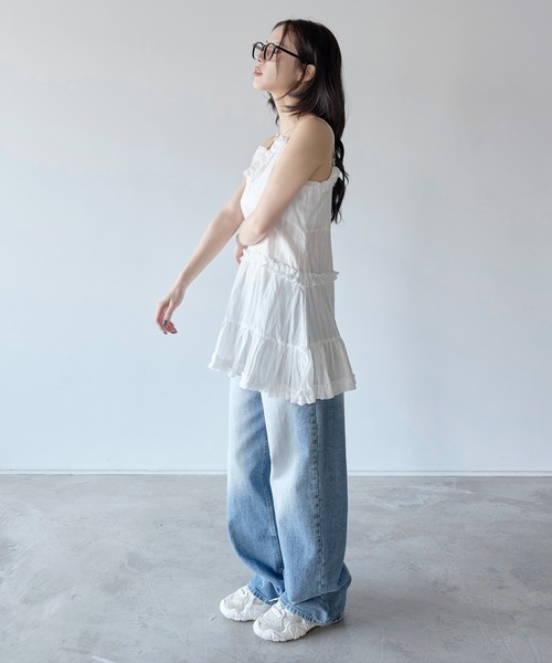 UNE MANSION（ユヌマンション）の「【肩紐調節可能】レイヤードラブリーフリルミニワンピース（ワンピース・レディース・ホワイト/ブラック・FREE）」の3枚目の写真