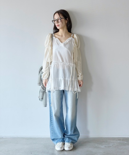 UNE MANSION（ユヌマンション）の「【肩紐調節可能】レイヤードラブリーフリルミニワンピース（ワンピース・レディース・ホワイト/ブラック・FREE）」の14枚目の写真