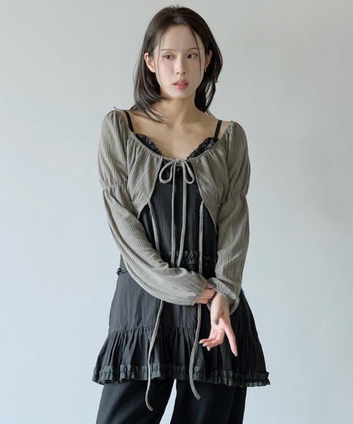 UNE MANSION（ユヌマンション）の「【肩紐調節可能】レイヤードラブリーフリルミニワンピース（ワンピース・レディース・ホワイト/ブラック・FREE）」の21枚目の写真