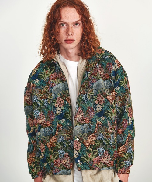 Revo.（レボ）の「Revo. ヴィンテージライク ゴブラン ジャガード 総柄 コーチジャケット（ブルゾン・メンズ・その他4/その他1/その他2/その他3・1/2）」の3枚目の写真