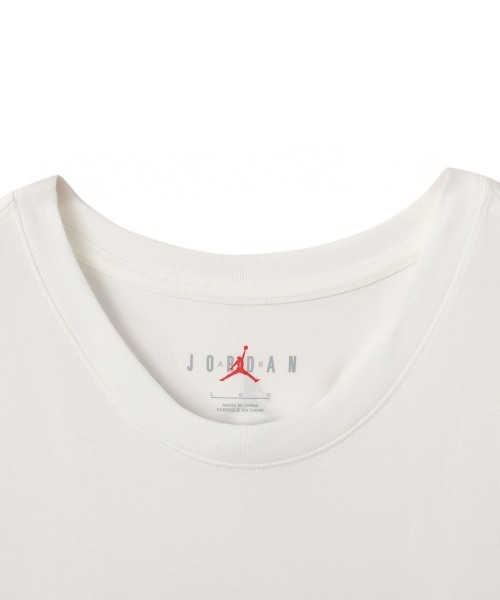JORDAN BRAND（ジョーダンブランド）の「JORDAN BRAND M J BRAND PHOTO SS CREW / ジョーダンブランド ジョーダン ブランドフォト クルー S/S Ｔシャツ / NIKE【SP】（Tシャツ/カットソー・メンズ・ブラック/ホワイト・S/M/L/XL/XXL）」の9枚目の写真