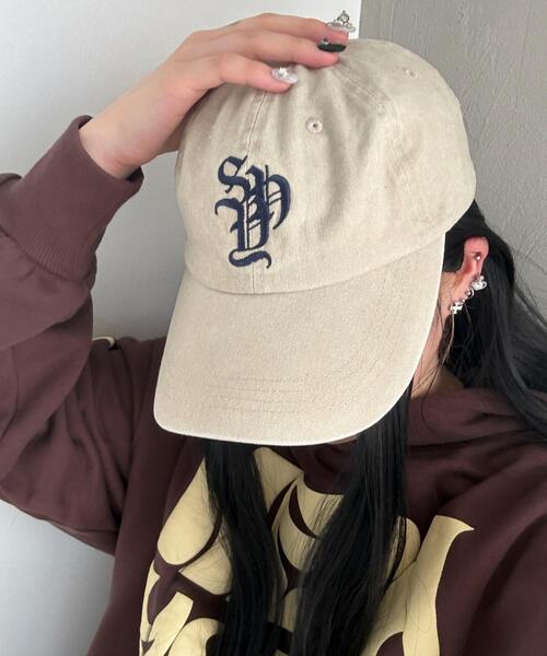 WEGO（ウィゴー）の「WEGO/ロゴ刺繍ピグメントキャップ（キャップ・レディース・ネイビー/ブラウン系その他/ブラック系その他/ライトベージュ/ブラック・FREE）」の5枚目の写真