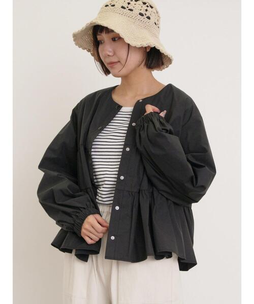 Samansa Mos2（サマンサ モスモス）の「ティアードジャケット（ノーカラージャケット・レディース・ベージュ/カーキ/ブラック・F）」の2枚目の写真