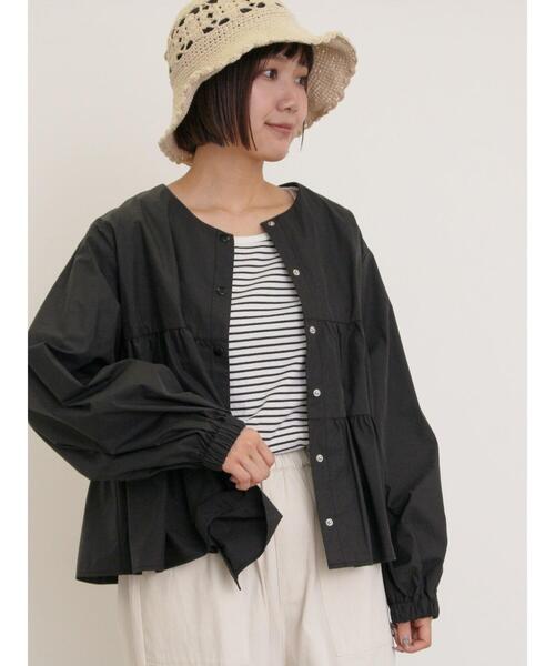 Samansa Mos2（サマンサ モスモス）の「ティアードジャケット（ノーカラージャケット・レディース・ベージュ/カーキ/ブラック・F）」の9枚目の写真