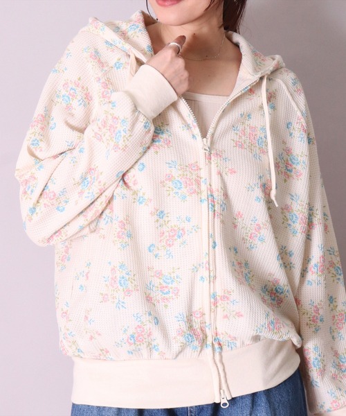 JEMORGAN(ジェーイーモーガン)の「(LK)【JEMORGAN】小花柄 ワッフル ジップパーカー(パーカー・レディース・ピンク系1/ブルー系1/パープル系1/ブルー系3/パープル系2・FREE)」の1枚目の写真