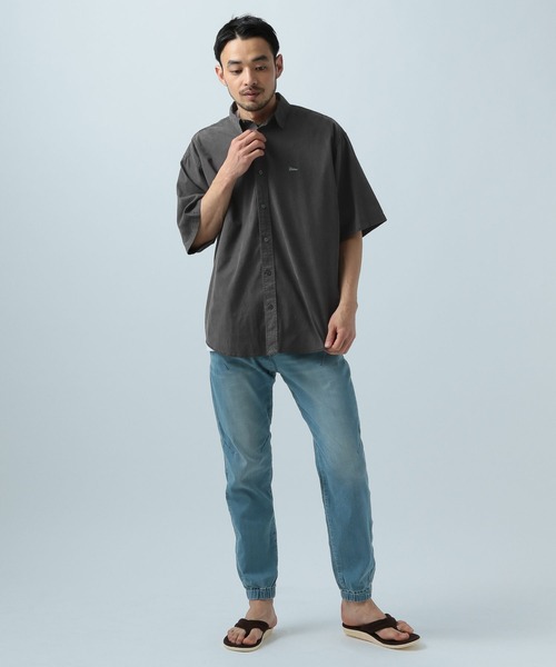 BAYFLOW（ベイフロー）の「ワンポイント刺繍半袖シャツ（シャツ/ブラウス・メンズ・チャコール/グリーン/オフホワイト・LARGE/MEDIUM）」の9枚目の写真