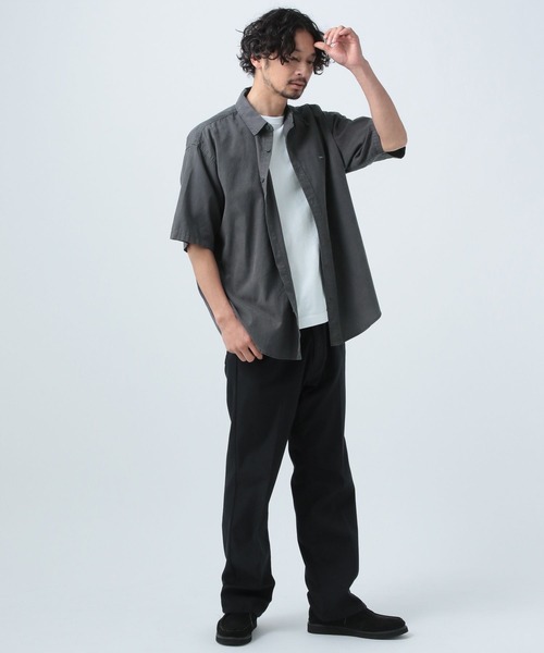 BAYFLOW（ベイフロー）の「ワンポイント刺繍半袖シャツ（シャツ/ブラウス・メンズ・チャコール/グリーン/オフホワイト・LARGE/MEDIUM）」の10枚目の写真