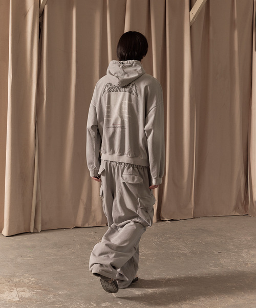 LIBERE(リベーレ)の「LIBERE リベーレ / WASHED BEADS HOODIE グラフィックプリントパールビーズビッグシルエットフーディー パーカー / 251243-251244(パーカー・メンズ・ブラック/グレー・LARGE/MEDIUM/SMALL)」の3枚目の写真