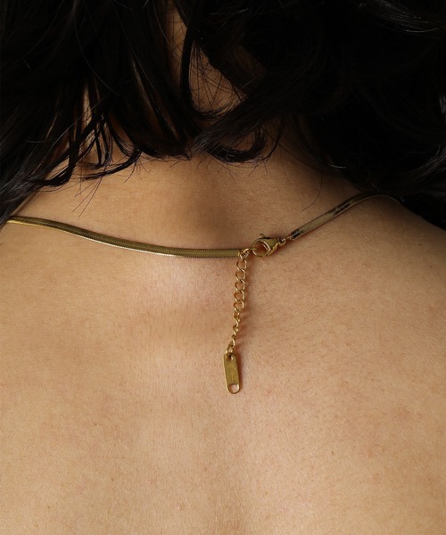 ORLEAN（オルレアン）の「【ORLEAN】 バロックパール×スネークチェーンネックレス サージカルステン（ネックレス・レディース・シルバー/ゴールド・フリー）」の16枚目の写真