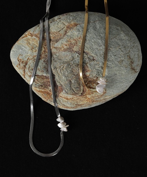 ORLEAN（オルレアン）の「【ORLEAN】 バロックパール×スネークチェーンネックレス サージカルステン（ネックレス・レディース・シルバー/ゴールド・フリー）」の20枚目の写真