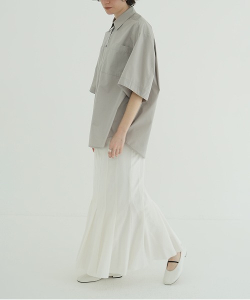 CLANE(クラネ)の「PLEATS MERMAID SKIRT(スカート・レディース・ホワイト/ブラック・0/1/2)」の5枚目の写真
