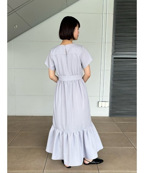 ESTNATION（エストネーション）の「ESTNATION / ティアードギャザーワンピース《EXCLUSIVE》（ワンピース・レディース・ライトブルー/ブラック・36/38）」の18枚目の写真