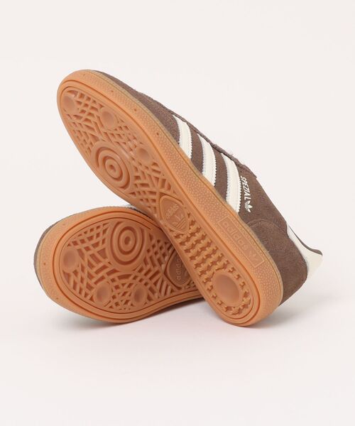 adidas（アディダス）の「adidas HANDBALL SPEZIAL W IF6490