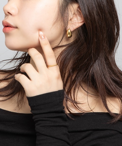 kirakiraShop(キラキラショップ)の「ツイスト 華奢 リング(リング・レディース・シルバー/ゴールド・11号/16号/14号)」の8枚目の写真