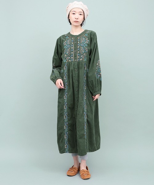 チチカカ（チチカカ）の「Rico ペイズリー刺繍コーデュロイワンピース（ワンピース・レディース・グリーン/ブラック/マスタード・FREE）」の9枚目の写真