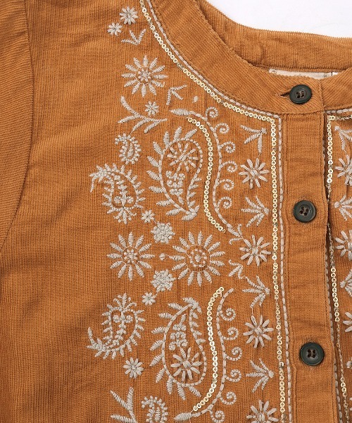 チチカカ（チチカカ）の「Rico ペイズリー刺繍コーデュロイワンピース（ワンピース・レディース・グリーン/ブラック/マスタード・FREE）」の18枚目の写真