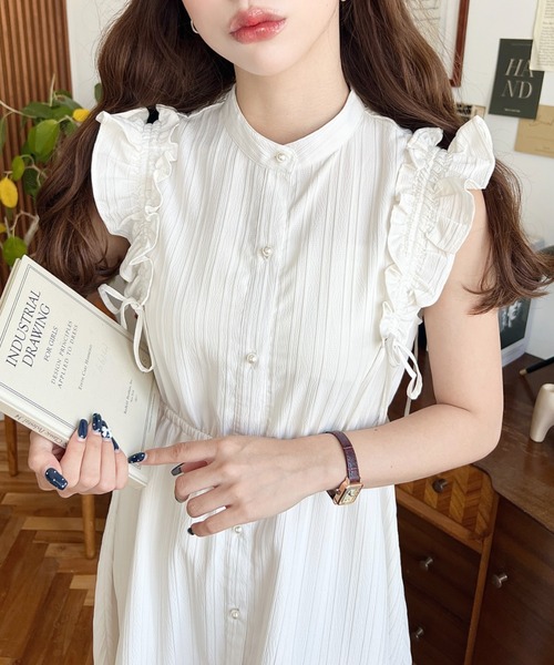 moment+(モーメントプラス)の「ドロストリボンショルダーフリルティアードシャツワンピース(シャツワンピース・レディース・ネイビー/ブラック/オフホワイト・M/L)」の2枚目の写真