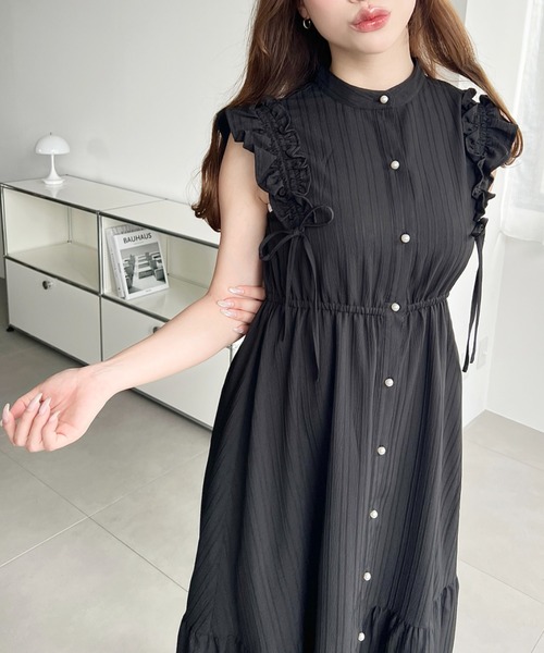 moment+(モーメントプラス)の「ドロストリボンショルダーフリルティアードシャツワンピース(シャツワンピース・レディース・ネイビー/ブラック/オフホワイト・M/L)」の8枚目の写真