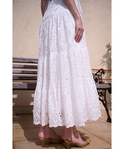 Estella.K（エステラケー）の「Gabi Lace Dress エンブロイダリーレースホルタードレス（ワンピース・レディース・ホワイト/ネイビー/グリーン・FREE）」の20枚目の写真