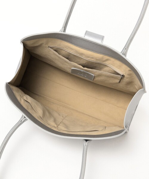 Ray BEAMS（レイビームス）の「RBS / ベルテッド トート バッグ（トートバッグ・レディース・シルバー/ブラック・ONE SIZE）」の8枚目の写真