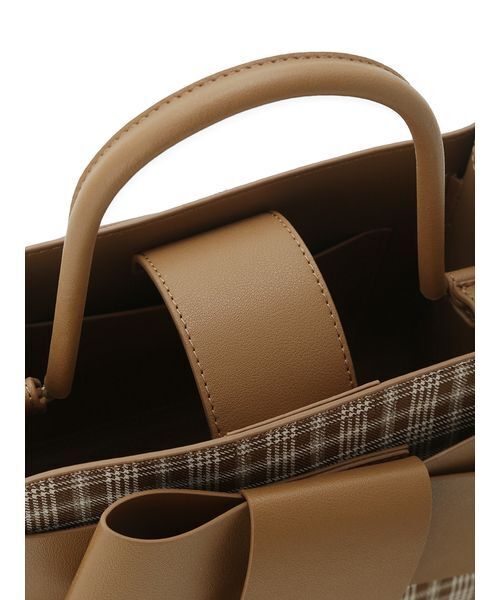 FRAY I.D(フレイアイディー)の「【ルエル】チェックリボンミドルバッグ(ショルダーバッグ・レディース・ベージュ/ブラウン・F)」の19枚目の写真