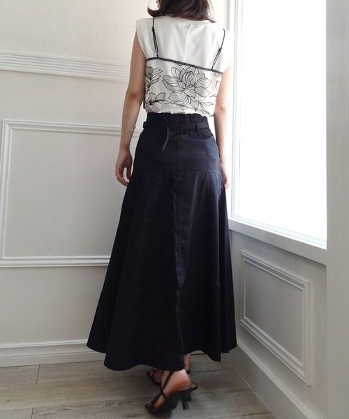 CORNERS（コーナーズ）の「ヨークフレアチノスカート（デニムスカート・レディース・ベージュ/ブラック・マルチサイズ）」の12枚目の写真