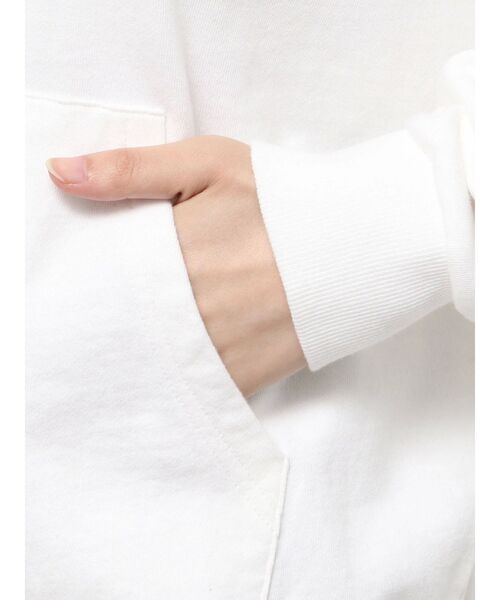 GYDA（ジェイダ）の「GENUINE BUNNYスウェットパーカー（パーカー・レディース・オフホワイト/ブラック/ネイビー/レッド・FREE）」の14枚目の写真