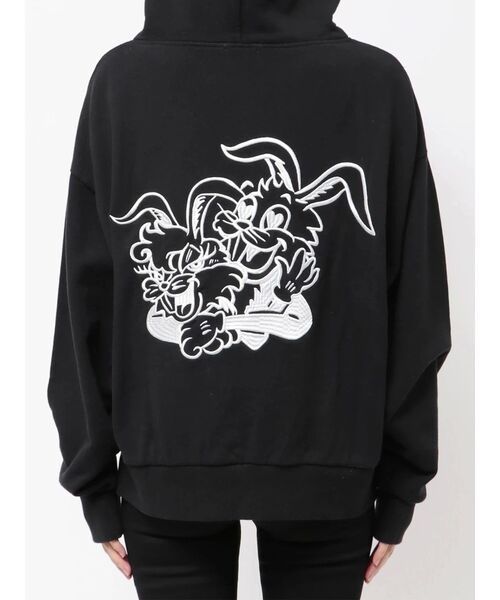 GYDA（ジェイダ）の「GENUINE BUNNYスウェットパーカー（パーカー・レディース・オフホワイト/ブラック/ネイビー/レッド・FREE）」の17枚目の写真