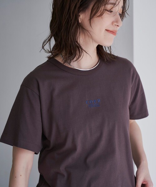coen(コーエン)の「【新色登場】coen(コーエン)ロゴ刺繍コンパクトTシャツ(Tシャツ/カットソー・レディース・ライトグレー/ブラック/オフホワイト/その他1/レッド/ダークブラウン/ダークグレー/その他5/ナチュラル/その他4/その他6/ブラウン/その他9/その他7/その他8・M/L)」の5枚目の写真