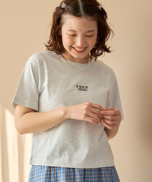 coen(コーエン)の「【新色登場】coen(コーエン)ロゴ刺繍コンパクトTシャツ(Tシャツ/カットソー・レディース・ライトグレー/ブラック/オフホワイト/その他1/レッド/ダークブラウン/ダークグレー/その他5/ナチュラル/その他4/その他6/ブラウン/その他9/その他7/その他8・M/L)」の10枚目の写真