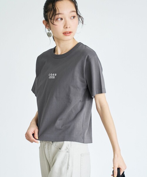 coen(コーエン)の「【新色登場】coen(コーエン)ロゴ刺繍コンパクトTシャツ(Tシャツ/カットソー・レディース・ライトグレー/ブラック/オフホワイト/その他1/レッド/ダークブラウン/ダークグレー/その他5/ナチュラル/その他4/その他6/ブラウン/その他9/その他7/その他8・M/L)」の4枚目の写真