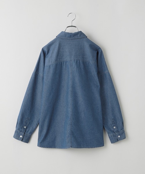 THE CRAFT CREW PRODUCTS（ザクラフトクループロダクツ）の「マルチファンクショナル オーバーサイズライトウェイトデニムシャツ【THE CRAFT CREW PRODUCTS】（シャツ/ブラウス・レディース・ネイビー/ブラック/ブルー/グレー系・M/L）」の12枚目の写真