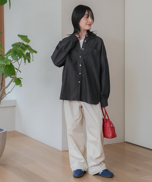 THE CRAFT CREW PRODUCTS（ザクラフトクループロダクツ）の「マルチファンクショナル オーバーサイズライトウェイトデニムシャツ【THE CRAFT CREW PRODUCTS】（シャツ/ブラウス・レディース・ネイビー/ブラック/ブルー/グレー系・M/L）」の22枚目の写真