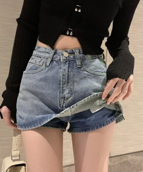 yuue' ( wear )(ユーイ)の「デニムスカパン キュロットミニスカート(デニムスカート・レディース・ライトブルー/チャコールグレー・L/M/S)」の2枚目の写真