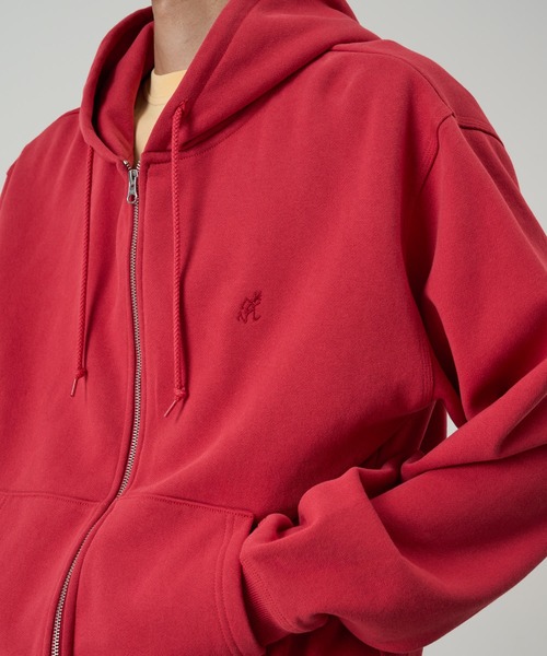 ONE POINT ZIP HOODED SWEATSHIRT｜ワンポイントジップフーデッド