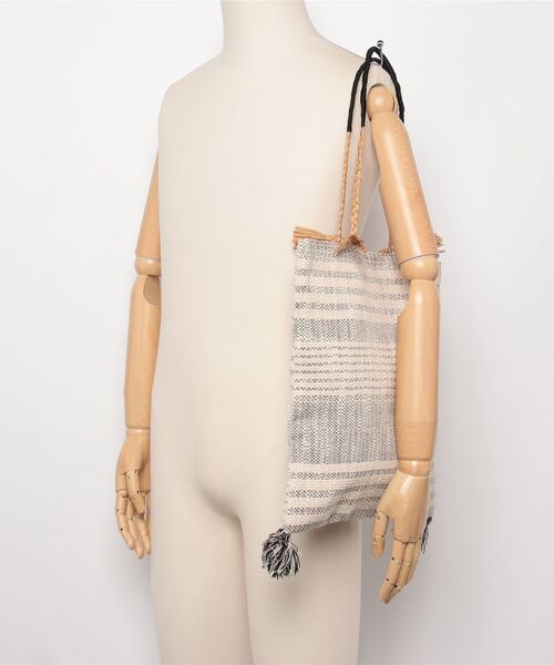MAISON mou（メゾンムー）の「【Swaraj/スワラージ】薄マチジャガードトート（手織り生地）（トートバッグ・レディース・その他1/その他3/その他2・FREE）」の7枚目の写真