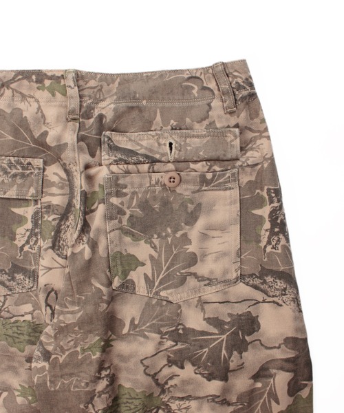 Universal Style Wear（ユニバーサルスタイルウェア）の「Universal Style Wear CAMO カーブ パンツ（その他パンツ・メンズ・グレー系カモフラージュ/デザートカモ/リアルツリーカモ・MEDIUM/LARGE/X-LARGE）」の12枚目の写真