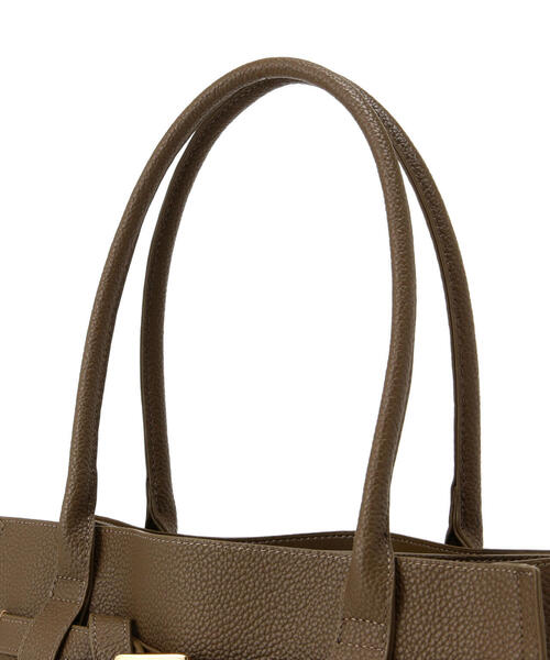 NATURAL BEAUTY BASIC（ナチュラルビューティーベーシック）の「◇ベルテッドシュリンクトートバッグ（トートバッグ・レディース・ブラック/ブラウン・ﾌﾘ-）」の3枚目の写真