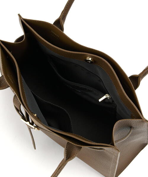 NATURAL BEAUTY BASIC（ナチュラルビューティーベーシック）の「◇ベルテッドシュリンクトートバッグ（トートバッグ・レディース・ブラック/ブラウン・ﾌﾘ-）」の8枚目の写真